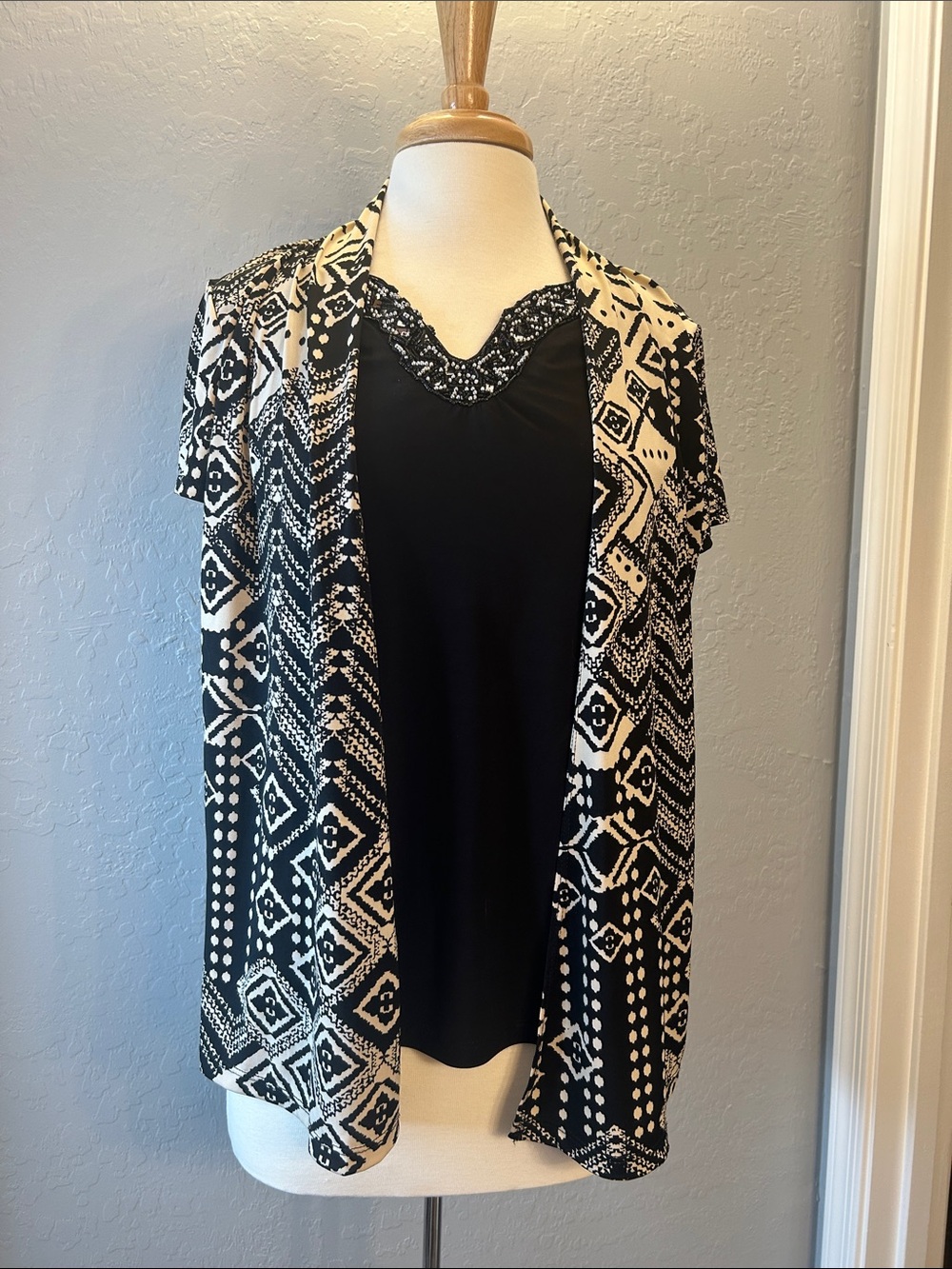 Lavish Brand - Monochrome Print Blouse with Black inlay (one piece) Med